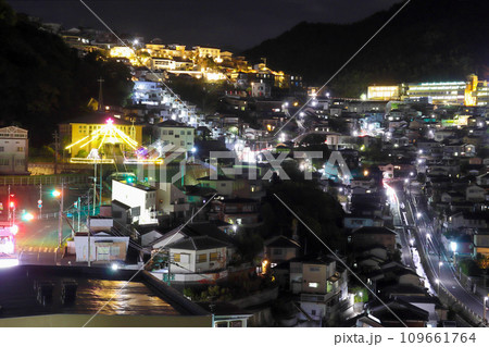 長崎の本原教会のイルミネーション01 109661764