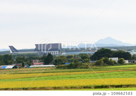 北広島ボールパーク遠景　 109662583