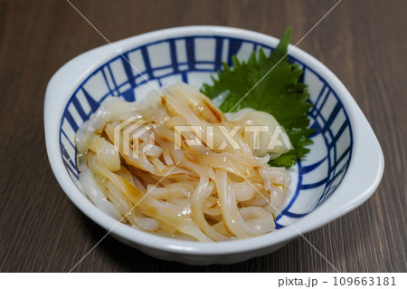 美味しいイカそうめん 109663181