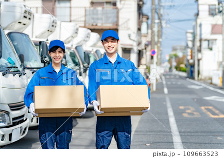 セールスドライバー 運送業者 配達員 セールスドライバー 運送業者 配達員 109663523
