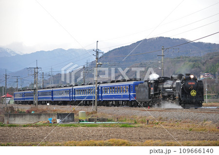 上越線　後閑ー沼田　JR東日本　D51-498＋12系（高崎）　SLみなかみ 109666140