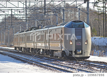 千歳線　北広島ー上野幌　JR北海道　789系1000番台　HL-1003編成（札幌）　スーパーカムイ 109667898