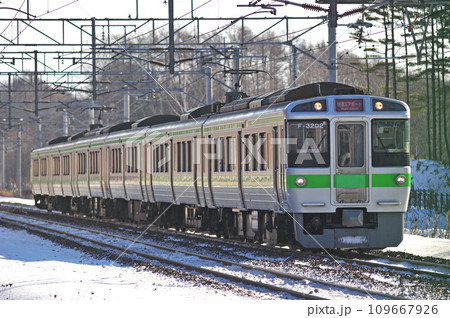 千歳線　北広島ー上野幌　JR北海道　721系　F-3202編成（札幌）　エアポート 109667926