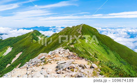 夏の爺ヶ岳登山（爺ヶ岳中峰と北峰） 109674189