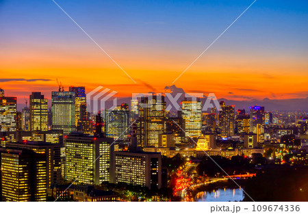 東京夕焼け Nov.2023 東京夕焼け Nov.2023 109674336