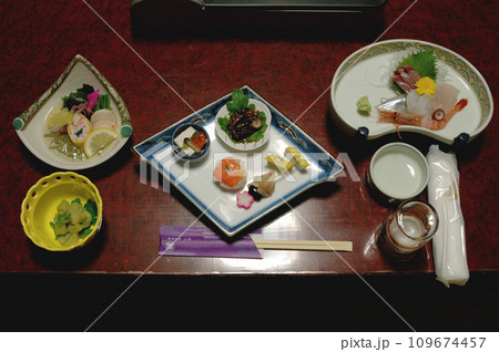 海鮮盛り,懐石料理・八寸(はっすん),前菜盛り 海鮮盛り,懐石料理・八寸(はっすん),前菜盛り 109674457