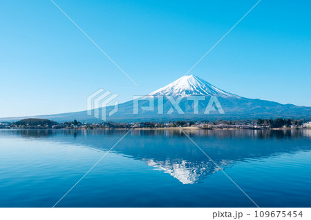 富士山（河口湖畔より） 109675454