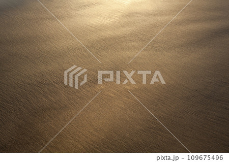 光と砂のイメージ 光と砂のイメージ 109675496
