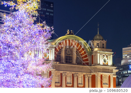 中之島 大阪市中央公会堂 夜景 中之島 大阪市中央公会堂 夜景 109680520
