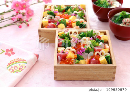 おひなまつり 海鮮ばらちらし寿司 おひなまつり 海鮮ばらちらし寿司 109680679