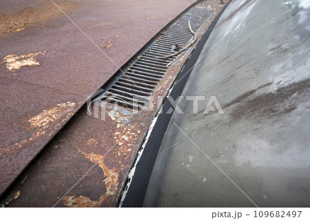 Broken car because of the crash accident 109682497