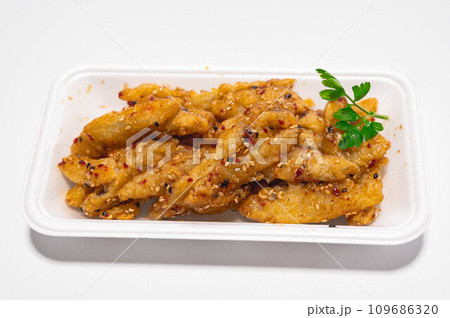 ごぼうの甘辛揚げ 109686320