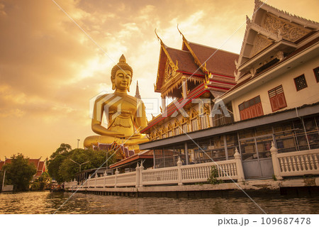 THAILAND BANGKOK THONBURI BIG BUDDHA THAILAND BANGKOK THONBURI BIG BUDDHA 109687478