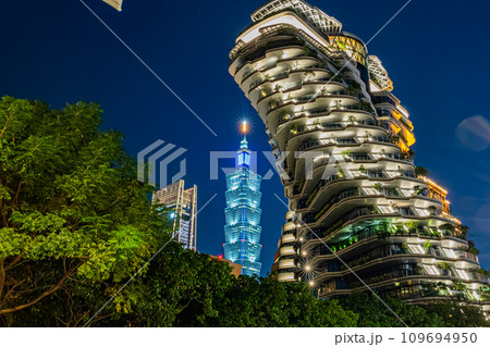 台湾　台北の街並み 109694950