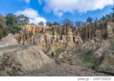 【徳島県阿波市】阿波の土柱【波濤嶽】 109716826