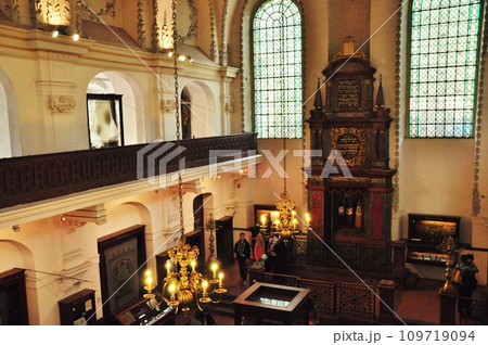 プラハの旧ユダヤ人墓地 109719094