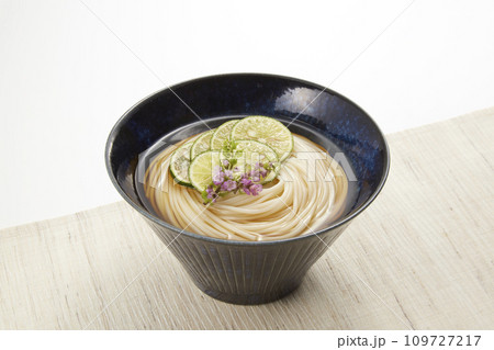 ひやむぎ_すだち_冷_温_hiyamugi ひやむぎ_すだち_冷_温_hiyamugi 109727217