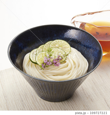 ひやむぎ_すだち_冷_温_hiyamugi ひやむぎ_すだち_冷_温_hiyamugi 109727221