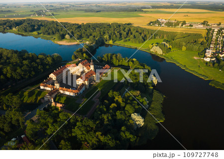 Top view of the Nesvizh Castle before sunset.Belarus 109727748