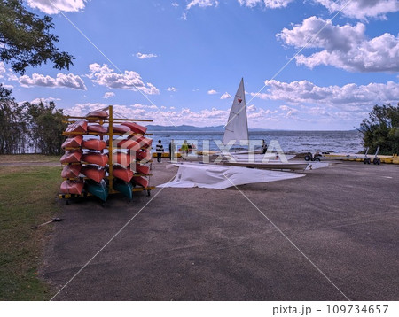 島根県宍道湖の道の駅「秋鹿なぎさ公園」のマリンスポーツ 109734657