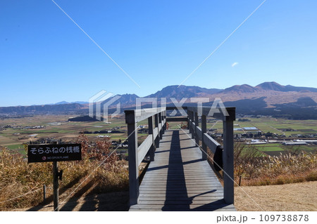 阿蘇・田子山展望所(そらふねの桟橋) 阿蘇・田子山展望所(そらふねの桟橋) 109738878