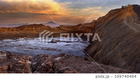 Valley of the Moon - Atacama Desert - Chile 109740404
