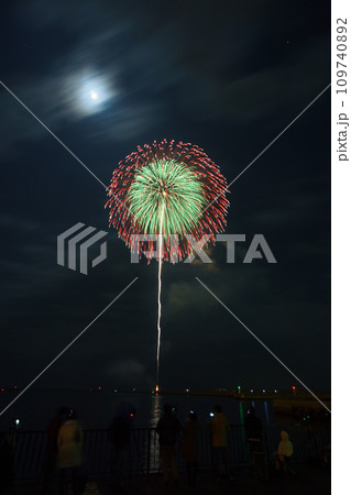 10号玉 芯入り花火 12 inch shell firework 109740892