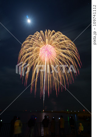 10号玉 打ち揚げ花火 錦冠菊 12 inch shell firework 109741112