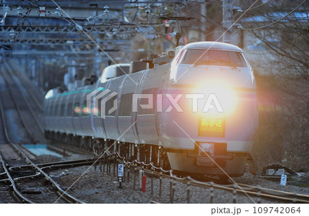 中央本線　四方津ー上野原　JR東日本　E351系　S25編成（松本）　スーパーあずさ 109742064