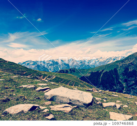 Himalayas. India 109746868