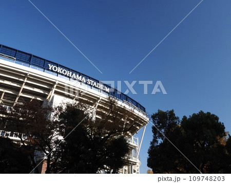 横浜スタジアム 109748203