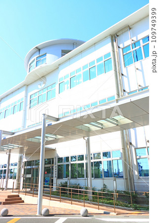 愛知県田原市、田原市役所の風景 愛知県田原市、田原市役所の風景 109749399