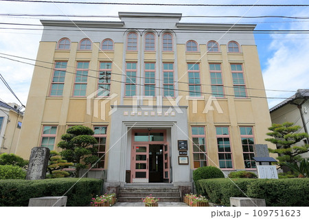 レトロな町並みが残る愛媛県内子町＠ビジターセンター 109751623