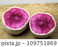 紅芯大根の切り口 109751869