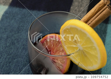 ホットワイン 赤ワイン 膝掛け ニット ホットワイン 赤ワイン 膝掛け ニット 109754752