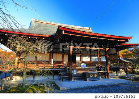 【京都府】快晴の天龍寺の多宝殿 【京都府】快晴の天龍寺の多宝殿 109756163