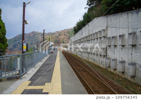 兵庫県　香美町　餘部駅周辺の景色　2023年1月 109756345