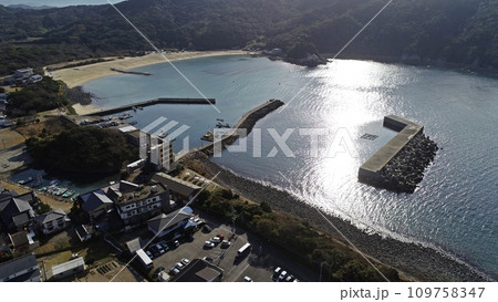 穏やかな芥屋海水浴場と旅館 穏やかな芥屋海水浴場と旅館 109758347