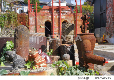 常滑市　常滑やきもの散歩道 109758545