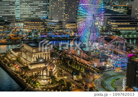 アパホテル＆リゾート〈横浜ベイタワー〉から望むみなとみらいの夜景 109762013