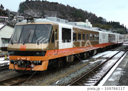 キハ59系「こがね」　※JR東日本ジョイフルトレイン 109766117