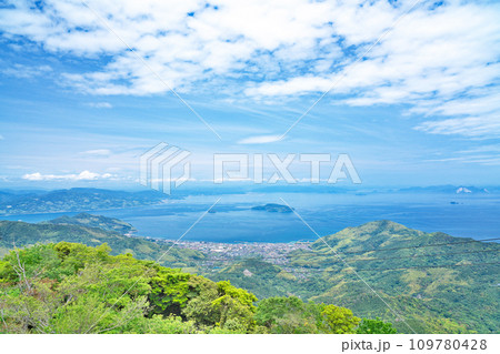 【嵩山展望台からの風景】 山口県大島郡周防大島町西安下庄 109780428