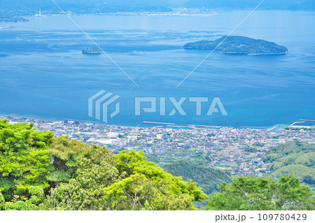 【嵩山展望台からの風景】 山口県大島郡周防大島町西安下庄 109780429