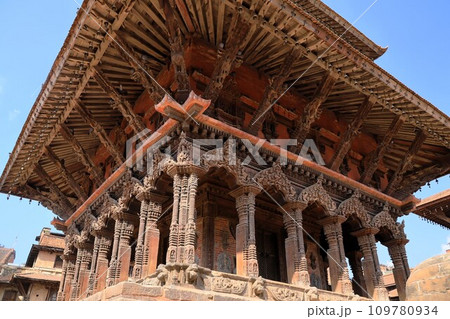 パタンのダルバール広場にある「ハリ・シャンカール寺院(Hari Shankar Mandir)」 パタンのダルバール広場にある「ハリ・シャンカール寺院(Hari Shankar Mandir)」 109780934