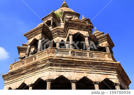パタンのダルバール広場にある「クリシュナ寺院(Krishna Mandir)」 パタンのダルバール広場にある「クリシュナ寺院(Krishna Mandir)」 109780936