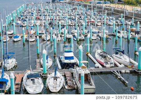 兵庫県西宮市 ヨットハーバー マリーナ 兵庫県西宮市 ヨットハーバー マリーナ 109782675