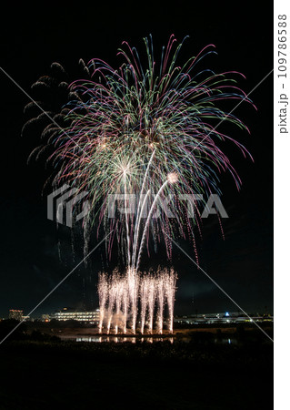 えびな市民まつり花火打上風景 えびな市民まつり花火打上風景 109786588