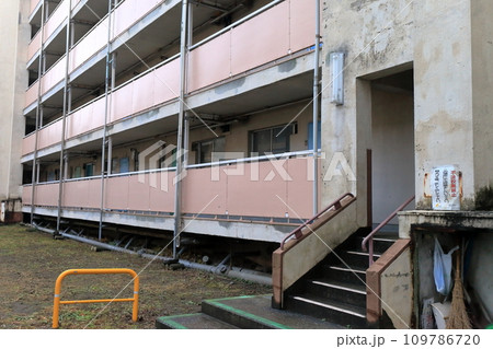 都営住宅団地（江東区辰巳） 109786720