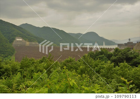 七ヶ宿ダムの堤体 109790113