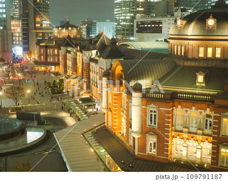 東京駅 丸の内から夜景 東京駅 丸の内から夜景 109791187